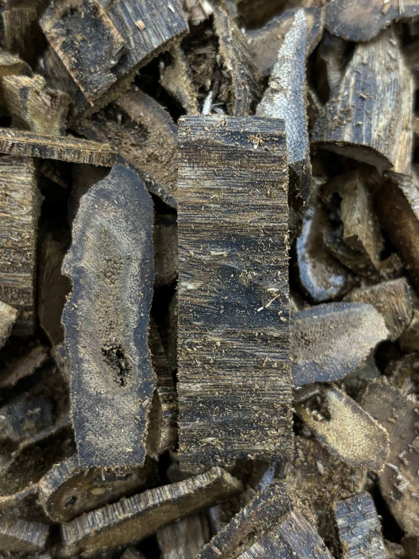 Kynam Agarwood, Double Oud,chunk,nature,no chemical