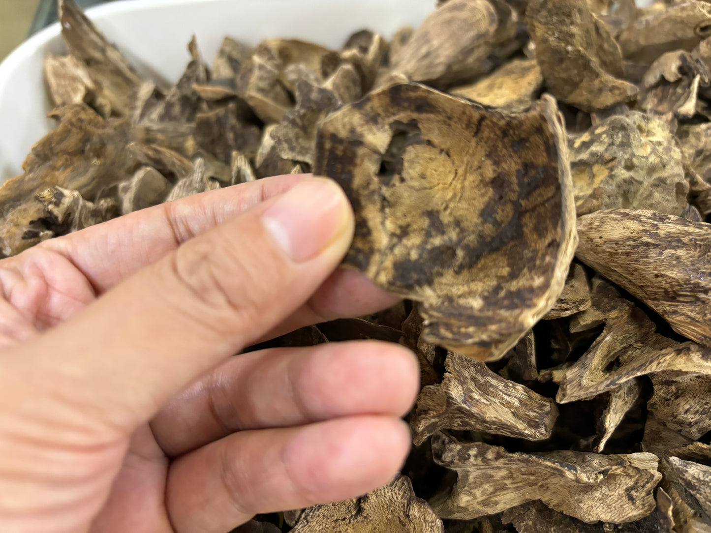 Hainan Triple Super Oud,Rare parts of the tree agarwood,50 years old tree