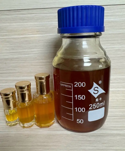 White Agarwood & Kynam Agarwood Blend Oil - Supercritical Extraction, 3-Year Aged - China_Oud