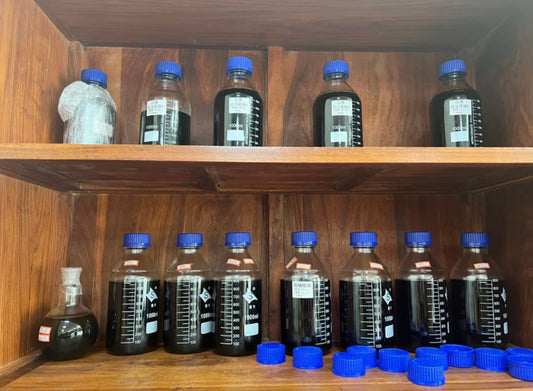 Wild Hainan Agarwood Essential Oil - Traditional Water Distilled, 100% Pure Natural - China_Oud