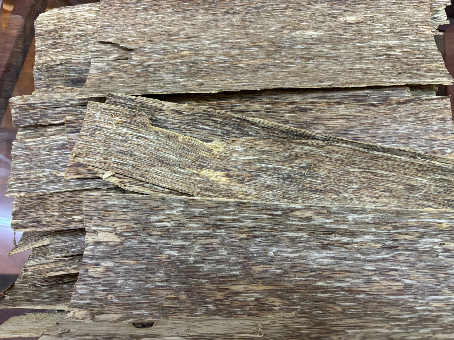 Wanxiang, elegant, floral and fruity, double oud, rich in oud