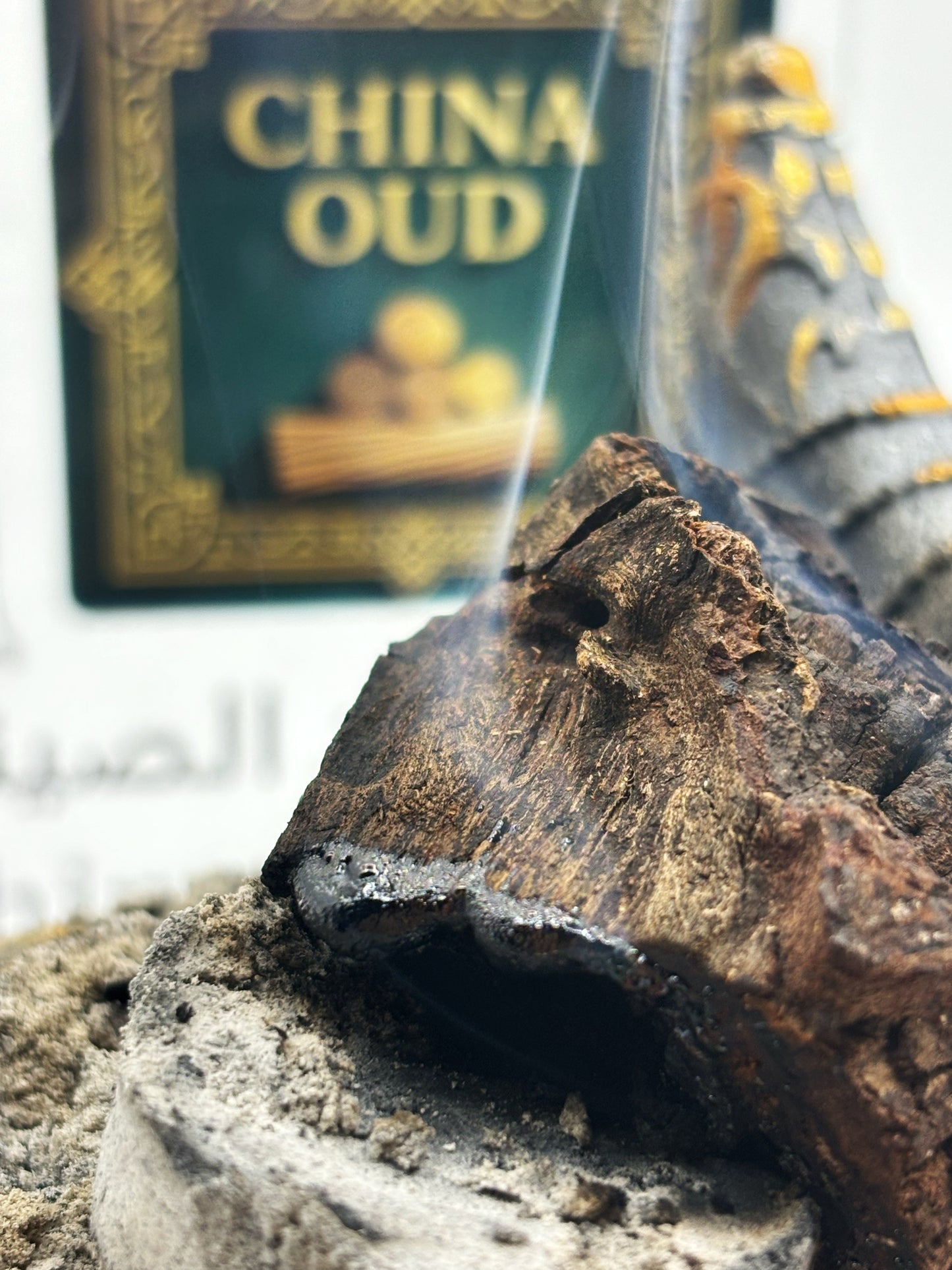 Authentic Red-Sink Hainan Sandalwood with intense fruity and floral aroma