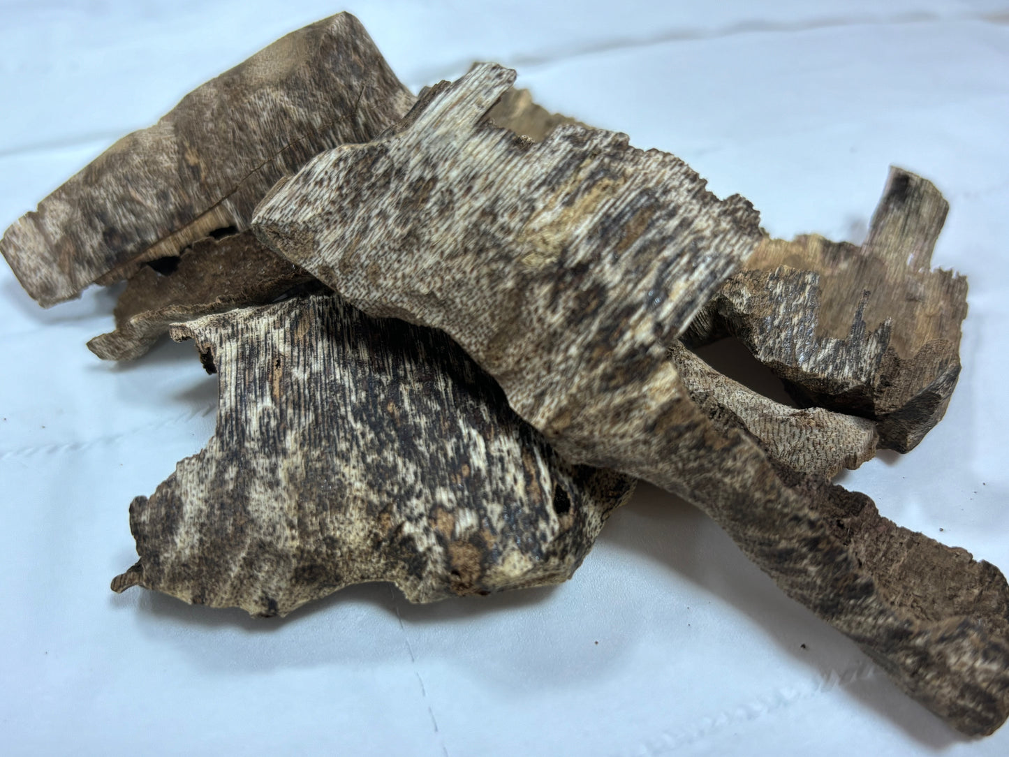 Premium Hainan Oud Sticks (4A Grade)